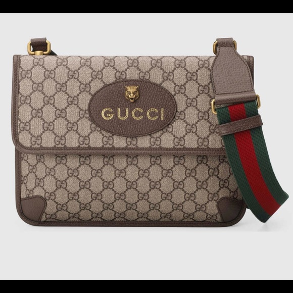 gg supreme messenger bag gucci